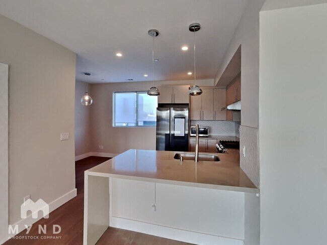 Foto del edificio - 3103 35th Ave