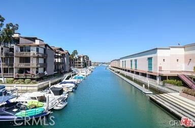 Building Photo - 8124 Marina Pacifica Dr N