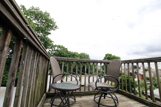 Foto del edificio - Beautiful 1 bedroom in great location in fishtown