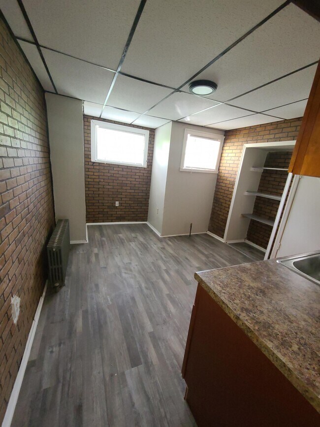 Building Photo - 1726 Wagner Ave