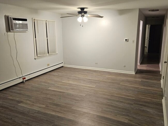 Foto del edificio - 4652 Custer Ave