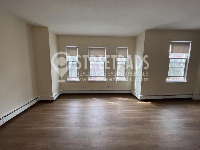 Foto del edificio - bedroom in Boston MA 02130