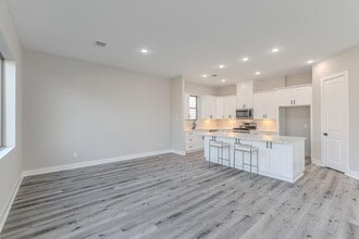 Building Photo - 15038 Wunderlust