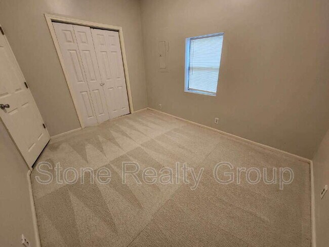 Foto del edificio - 1215 S 10th St