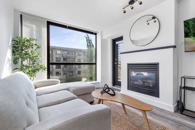 Photo du bâtiment - 124 W 1st St