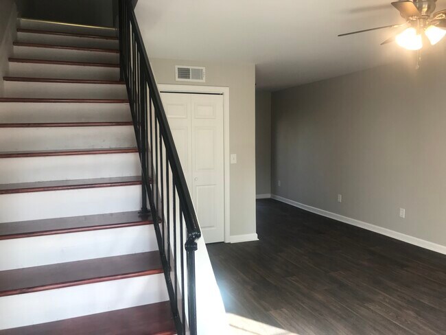 Foto del edificio - 1660 Stanton Rd SW