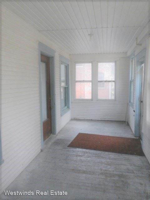 7 br, 4 bath House - 420 N. Gilbert Street photo'