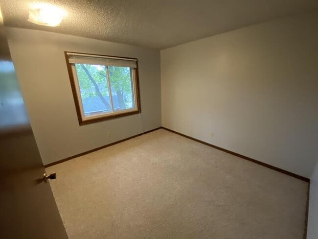 Building Photo - 46 Bradford St