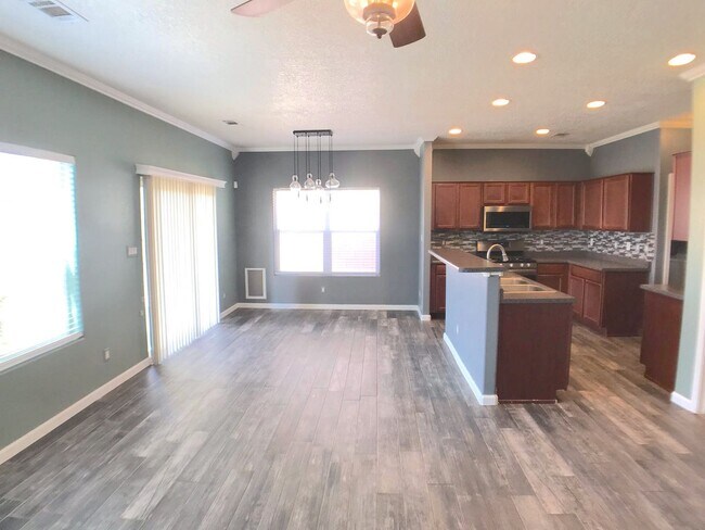 Building Photo - Modern 3 bedroom in Tierra Oeste neighborhood. NW ABQ close to I-40.