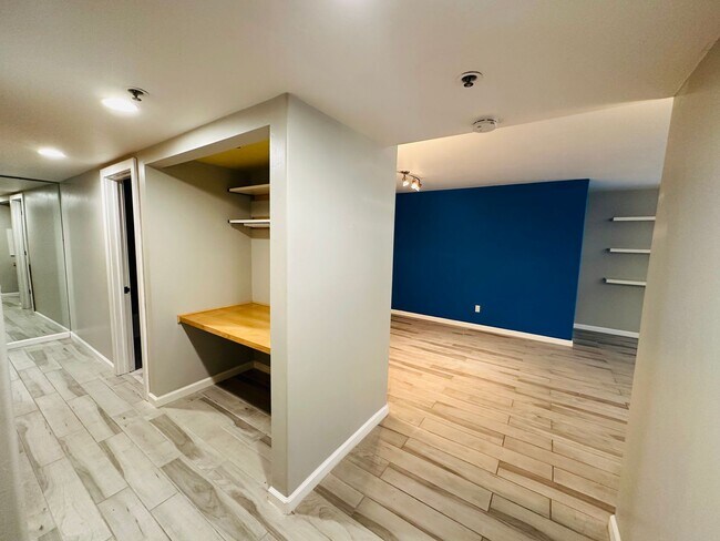 Foto del edificio - Ground level 2 bedroom, 2 bath in Bayfront...