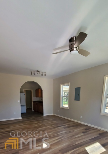 Building Photo - 105 Bowen Ln