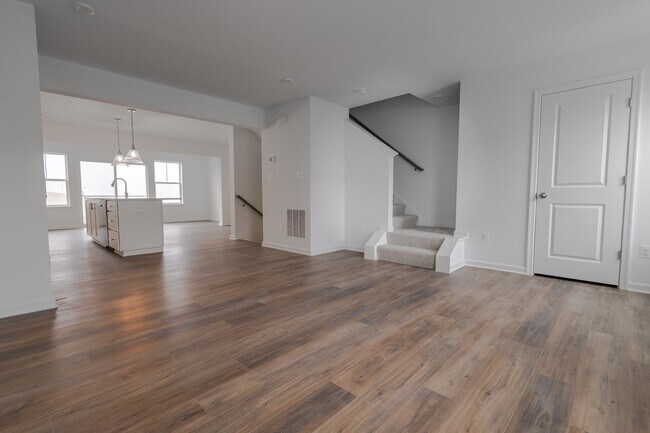 Building Photo - 25 Nymph Rd