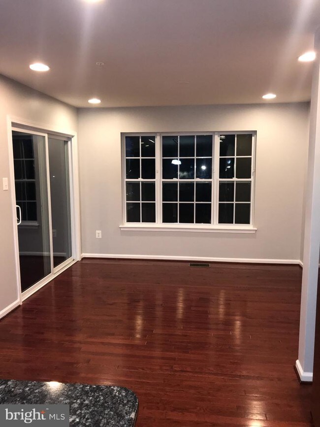 Building Photo - 9317 Silver Charm Dr
