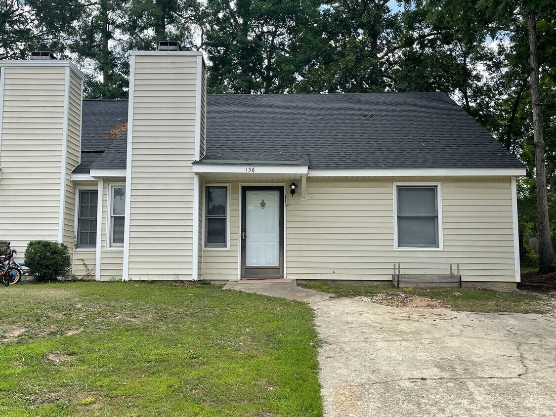 Primary Photo - 3 Bedroom Duplex