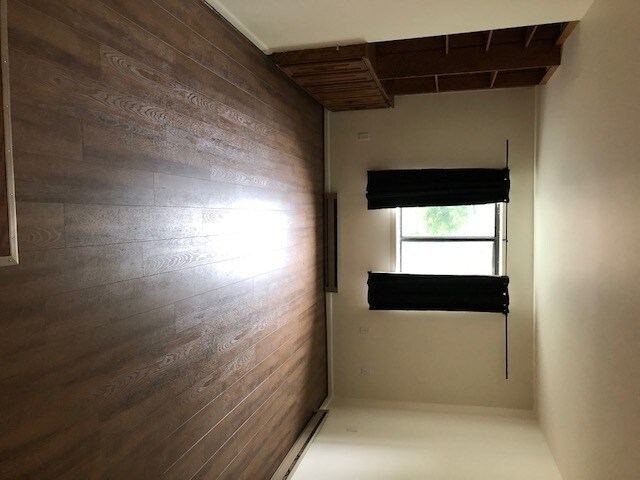 Building Photo - 1468 Rock Cliff Dr