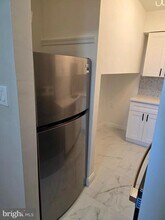 Building Photo - 307 Arch St