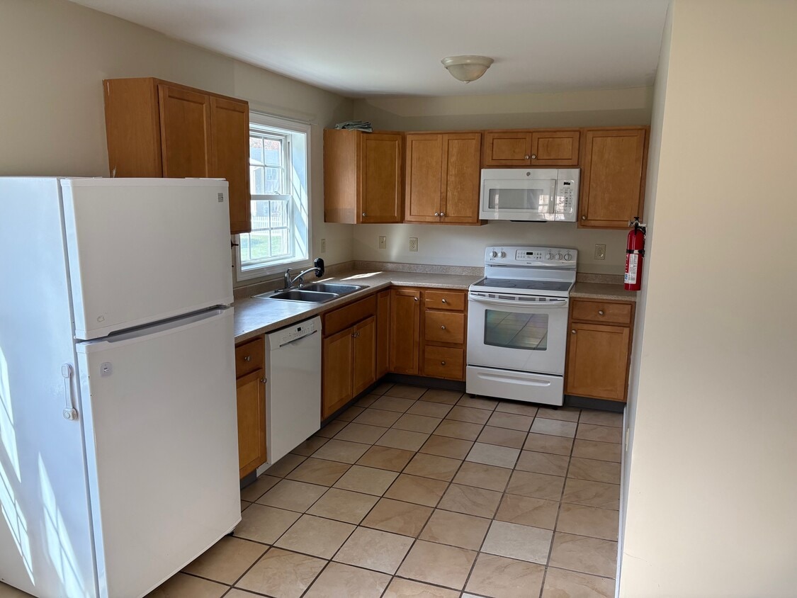 Foto principal - 10 Southview Dr