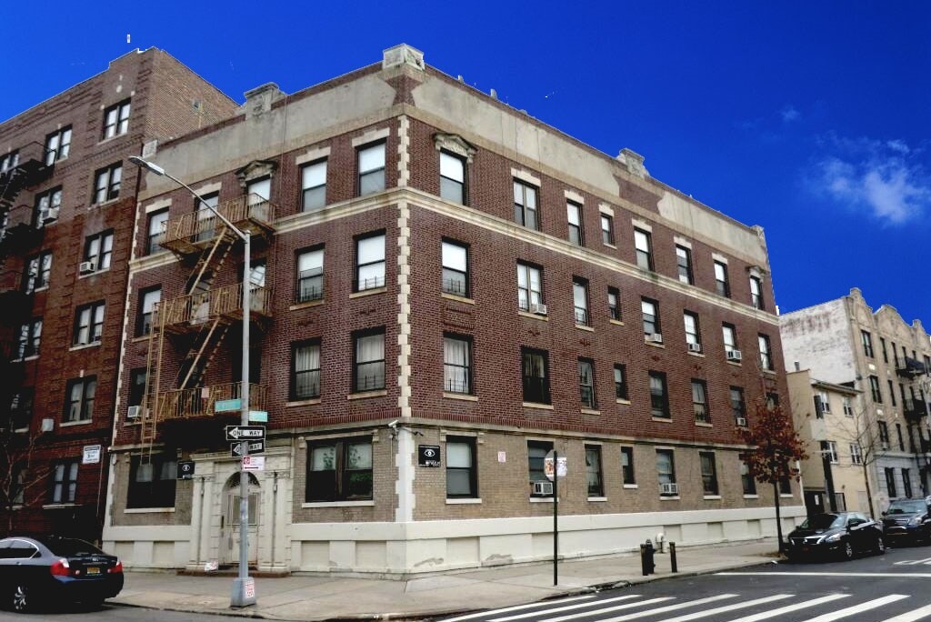 Foto principal - 2102 Newkirk Ave