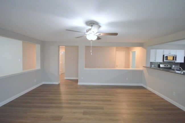 Foto del edificio - 21207 Bridge Springs Ln