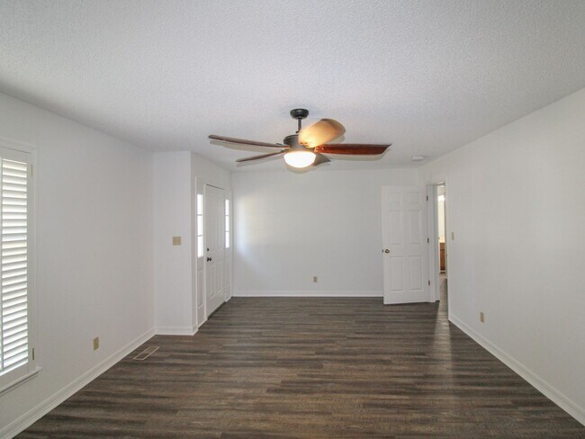 Foto del edificio - Nice Home in Rogersville!