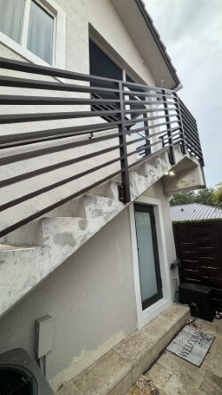 Foto del edificio - 16400 NW 82nd Ct