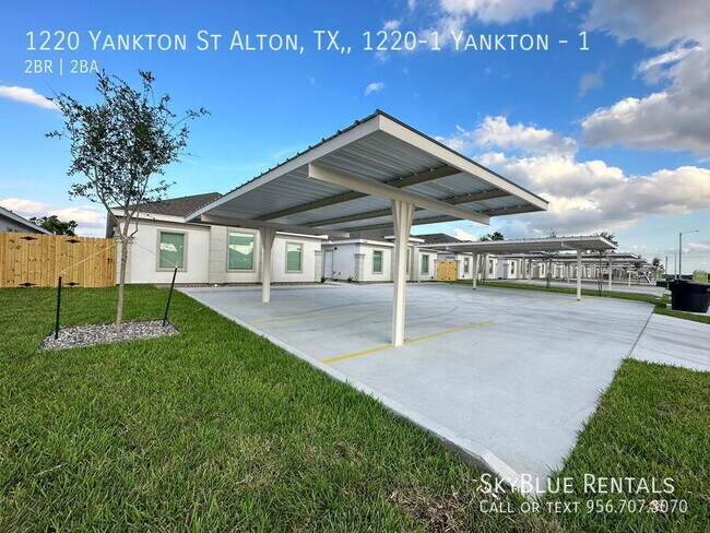 Building Photo - 1220 S Yankton St