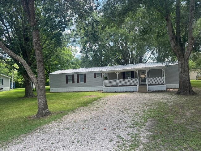 Foto del edificio - 13302 Pleasant Way Rd