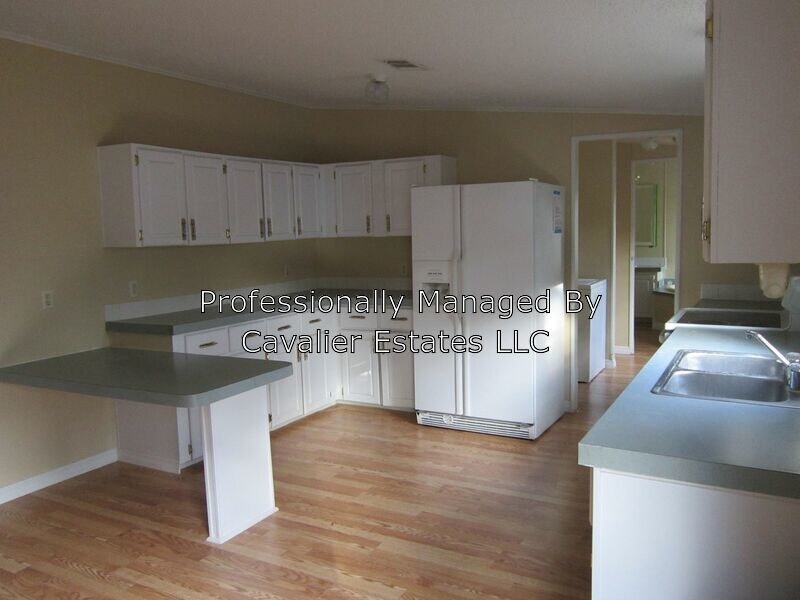 Foto principal - 1118 Precision St