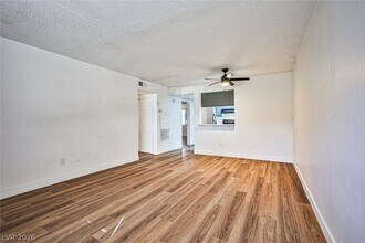 Building Photo - 3585 Arville St