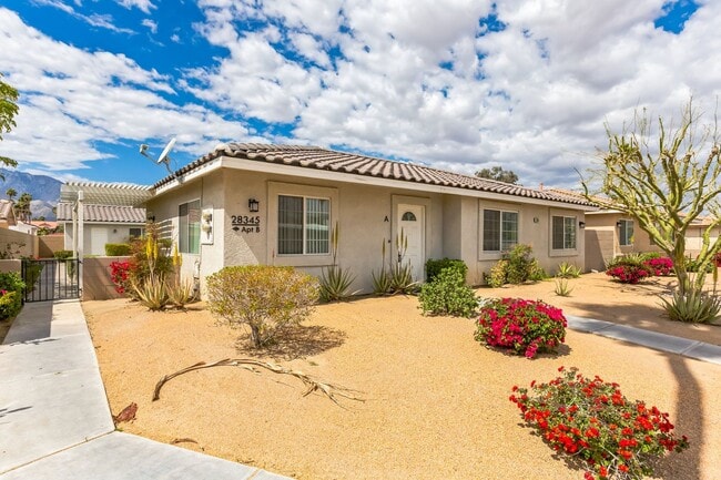 Building Photo - 28345 Avenida La Paz