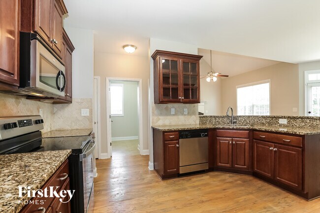 Building Photo - 225 Carmell Ct