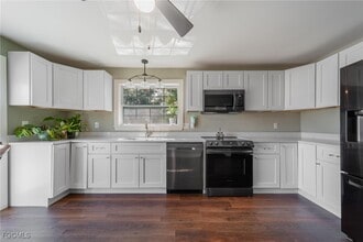 Building Photo - 3574 Seminole Ave