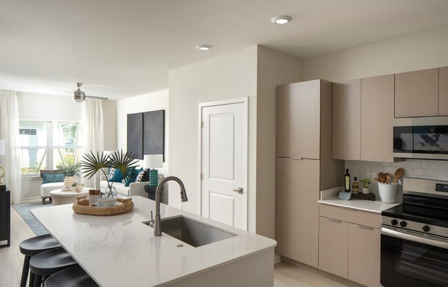 Building Photo - Aventon Grove