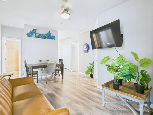 Foto del edificio - 911 W 22nd St