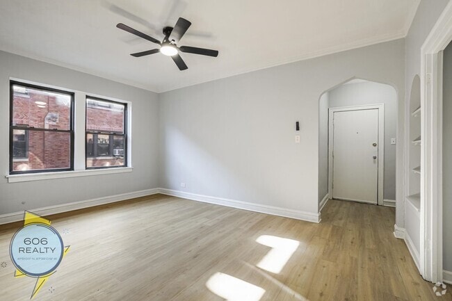 Building Photo - 5244 S Drexel Ave