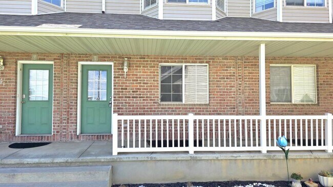 Building Photo - 619 W 2300 S