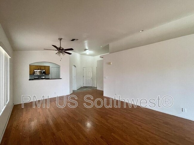 Building Photo - 3622 Terra Loma Dr