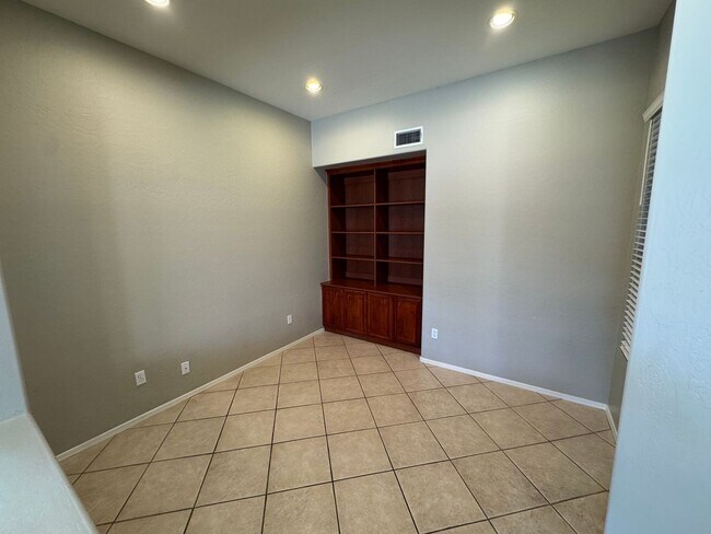 Foto del edificio - 3 Bedroom - 2 Bath - 2148 Sq. Ft. - Blakeman Ranch - Chandler