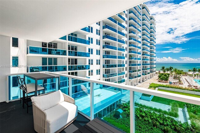 Foto del edificio - 2301 Collins Ave