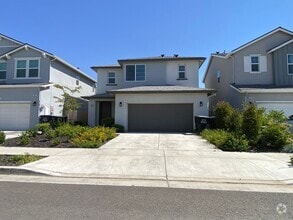 Building Photo - 1005 W Sedona Ave