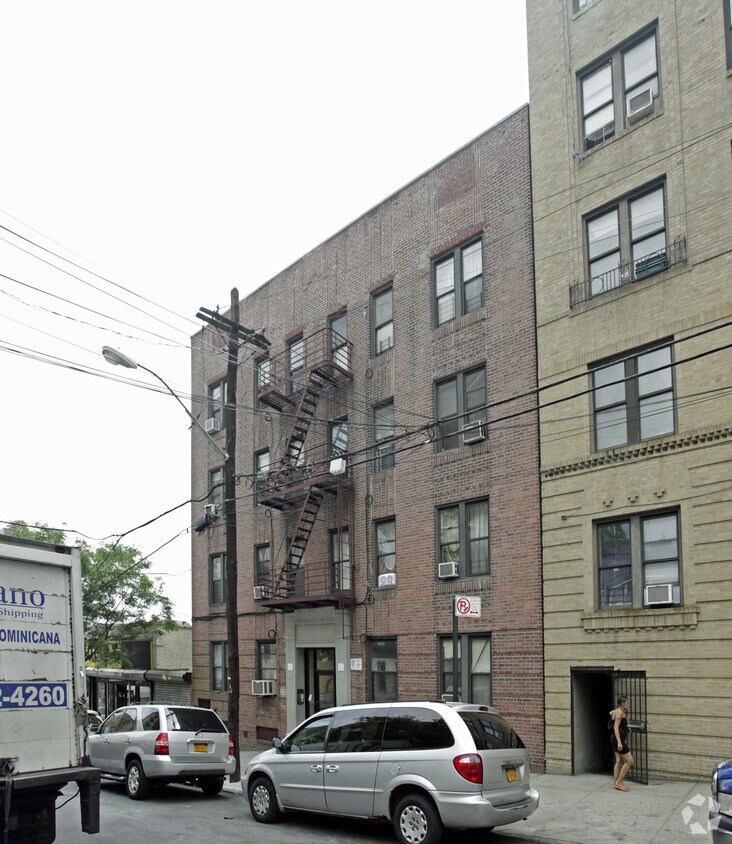 Primary Photo - 3370 Decatur Ave