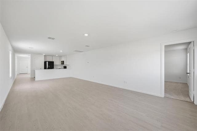 Foto del edificio - 518 Sandhill Crane Ln