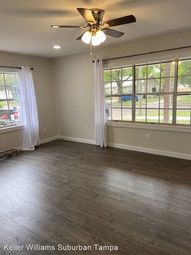 Building Photo - 2 br, 2 bath House - 709 N Warnell St