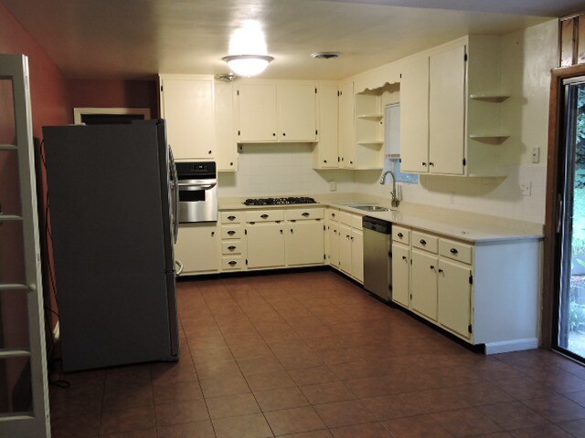 Foto del edificio - 2214 Joyner Dr