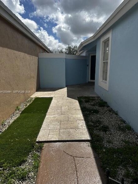 Foto del edificio - 14952 SW 75th Terrace