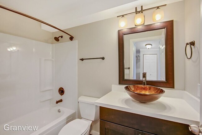 Foto del edificio - 1 br, 1 bath Apartment - 1120 N 93rd Street