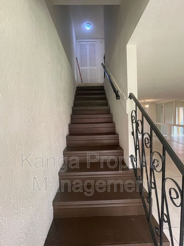 Foto del edificio - 5219 NW 27th St