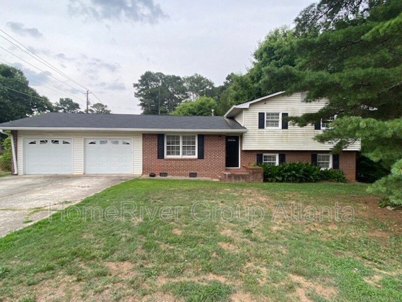 Primary Photo - 302 Mercer Dr