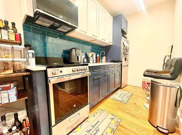 Primary Photo - 1431 Lincoln Pl