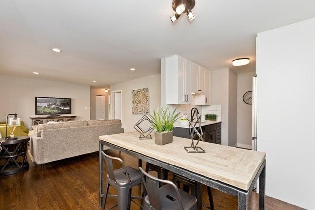 Foto del edificio - 5536 N Sheridan Rd